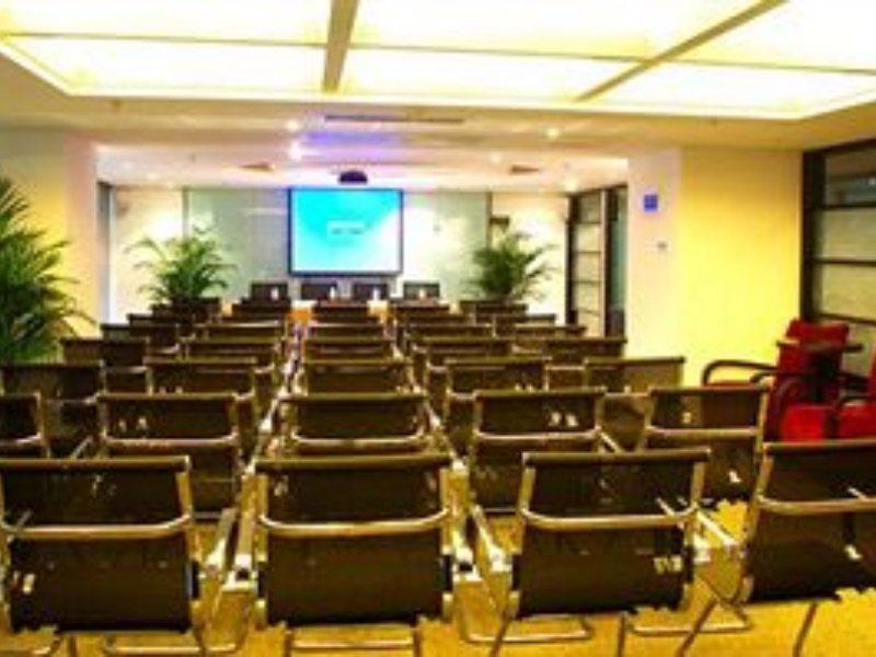 Henry Business Hotel Guangzhou Exterior photo